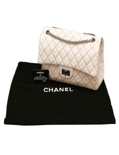 Jumbo CHANEL cuir matelassé