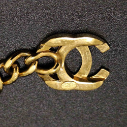 Bracelet CC turn lock CHANEL