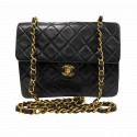 Sac square CHANEL vintage 20 cm