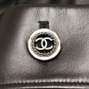 Trench T 42 CHANEL cuir verni et cuir noir