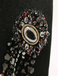 CHANEL mutirow pearls and stones Chatelaine brooch