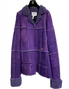 Veste CHANEL peau retournée violette T36