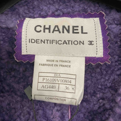 Veste CHANEL peau retournée violette T36