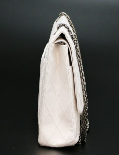 CHANEL white crumpled leather Jumbo bag