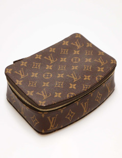 LOUIS VUITTON Monogram jewelry case