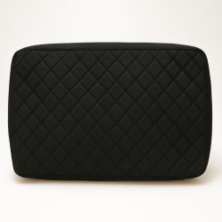 Pochette CHANEL toile matelassée noire