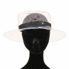 Chapeau CHANEL transparent