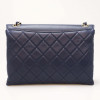 Sac CHANEL cuir d'agneau bleu