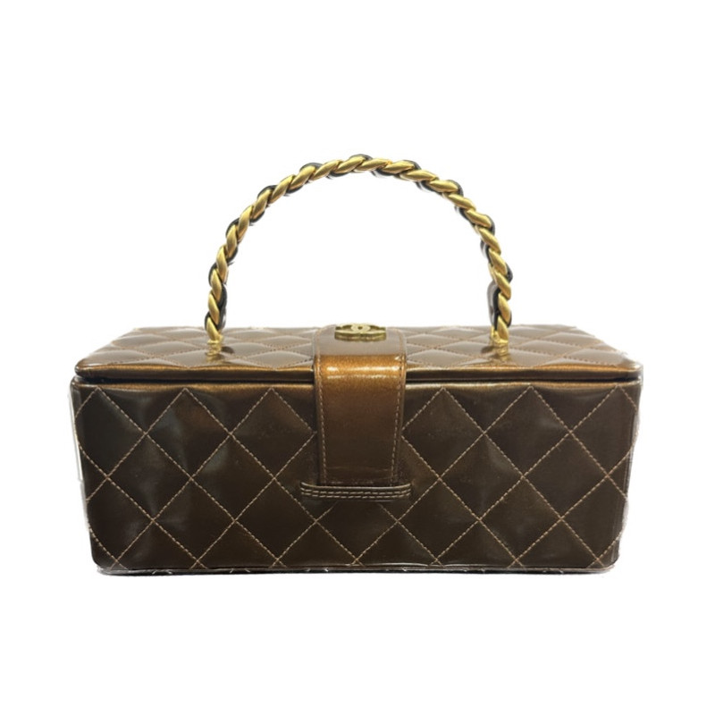 Chanel Classic Vanity Case 18cm Calfskin 名牌 手袋及銀包 Carousell