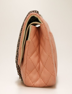 Chanel pink 2.55 bag