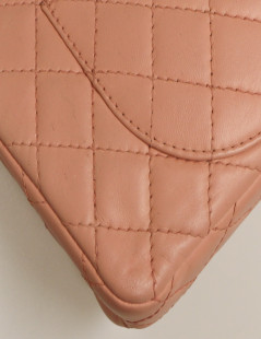 Chanel pink 2.55 bag