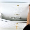 timeless CHANEL veau grainé blanc