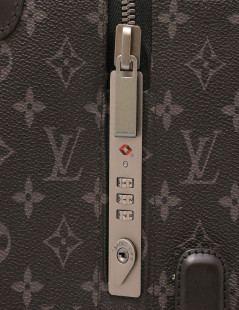 Louis Vuitton My LV Héritage luggage size 55 horizon 