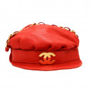 Casquette CHANEL cuir rouge