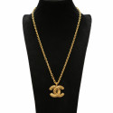 Collier Chanel matelassé vintage