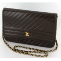 CHANEL Brown smooth calf leather bag