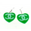 clous d'oreille CHANEL cœur vert