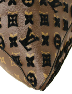 Keepall 50 LOUIS VUITTON Triangle Monogram