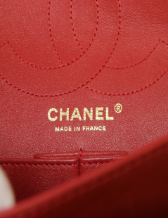 CHANEL 2.55  in quilted red leather