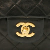 Sac Classique Chanel medium cuir d'agneau