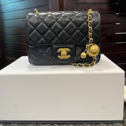 Sac rabat CHANEL noir