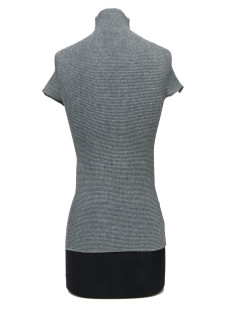 Haut ISSEY MIYAKE gris