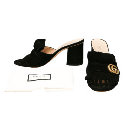 Sandales T39,5 GUCCI daim noir