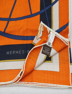 HERMES Coupé de Gala orange shawl