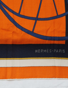 HERMES Coupé de Gala orange shawl