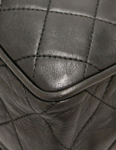 Sac Camera CHANEL matelassé noir