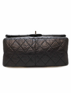 CHANEL 2.55 in black crumpled leather