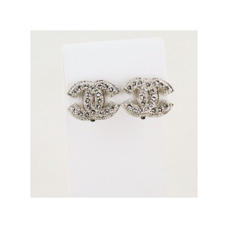 clipd d'oreille CHANEL strass