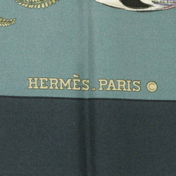 Carré soie HERMES gibier