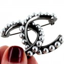 PIN CHANEL ruthenium and beads