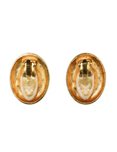 CHANEL vintage Couture round pearl clip-on earrings