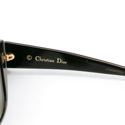 Lunettes de soleil DIOR noires