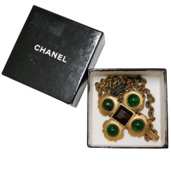 Collier vintage CHANEL pâte de verre