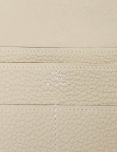 HERMES chalk Dogon wallet