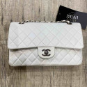 Timeless CHANEL blanc