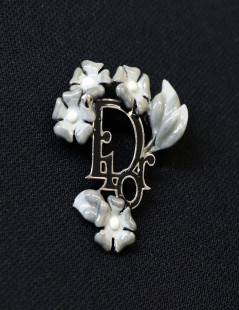 DIOR vintage enamelled grey flowers brooch