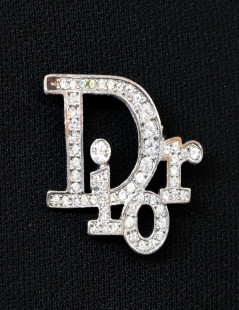 Broche CHRISTIAN DIOR argent strass