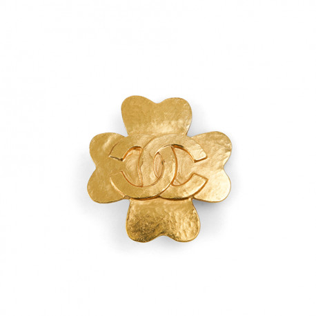 CHANEL vintage gold clover brooch