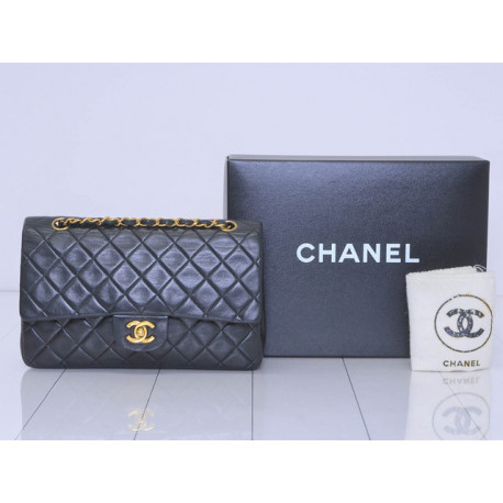 Timeless 25 noir CHANEL