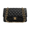 Timeless CHANEL cuir d'agneau noir