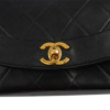 Sac Diana 23 cm CHANEL vintage