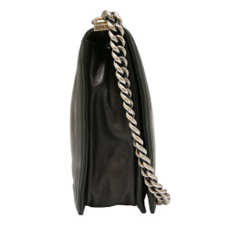 Sac Boy  CHANEL cuir d'agneau noir