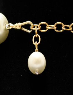 CHANEL vintage baroque pearly molten glass beads necklace