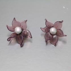 Boucles d'oreille CHANEL fleur améthyste