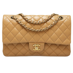 Timeless CHANEL beige  