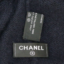 Bonnet CHANEL cachemire bleu nuit sequins broderies CC